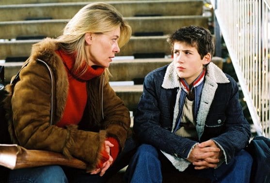 Christo (Ioannis Tsialas) and his new teacher ( Barbara Rudnik) in Ghetto Kids (2002) Christo (Ioannis Tsialas) and his new teacher ( Barbara Rudnik) in Ghetto Kids (2002)