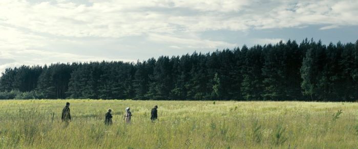 On the road - Wolf Children (2013)