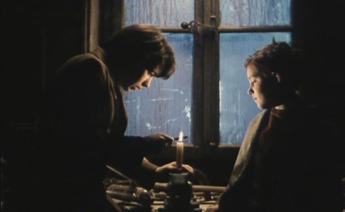 Scene from The Fire That Burns (1997)